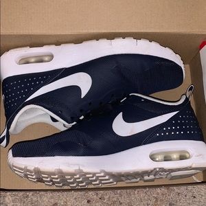 Nike Air Max Tavas